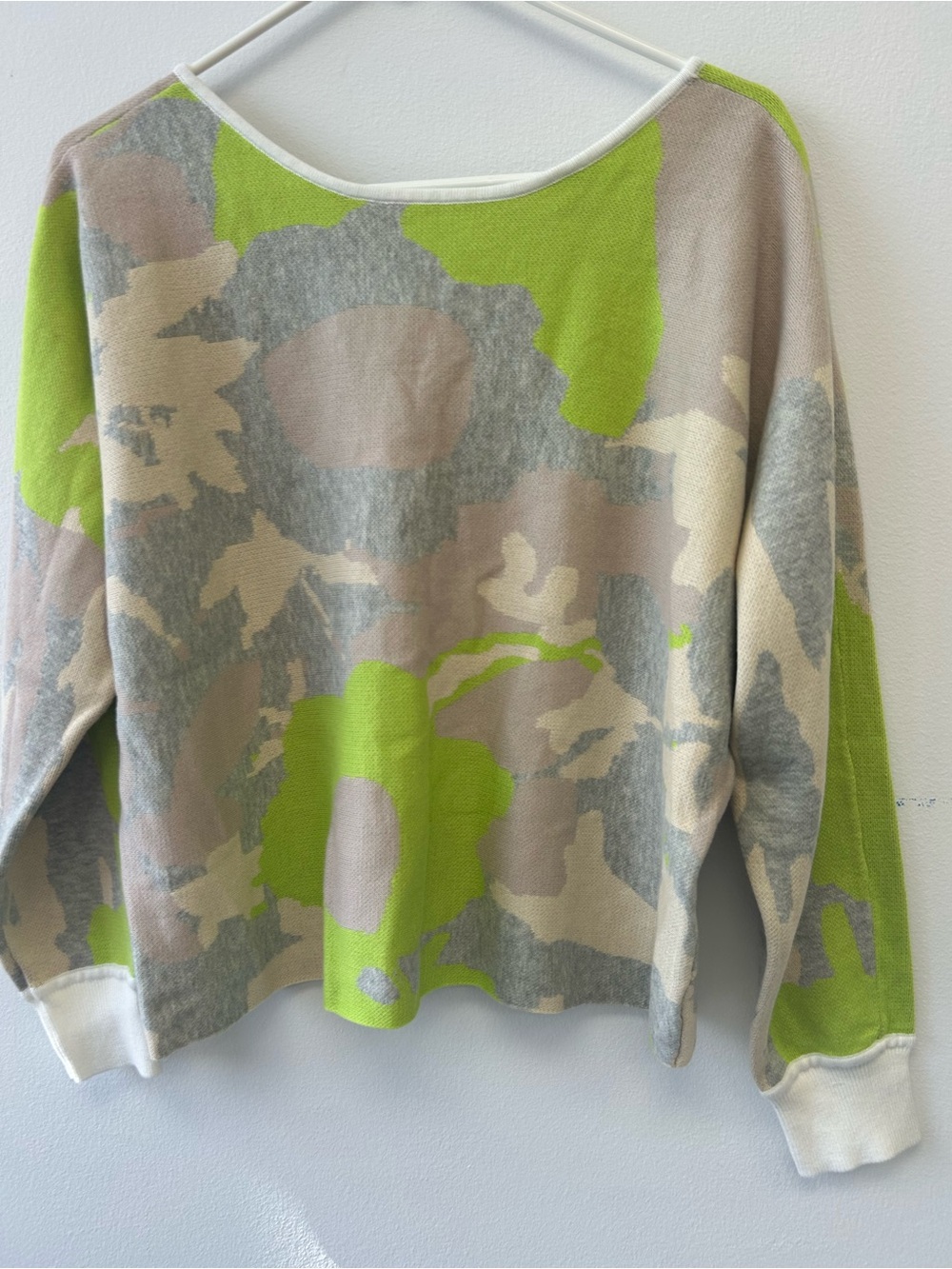 Daily Practice Floral Camouflage Lightweight Scoop-Neck Sweater Lime & Neutral